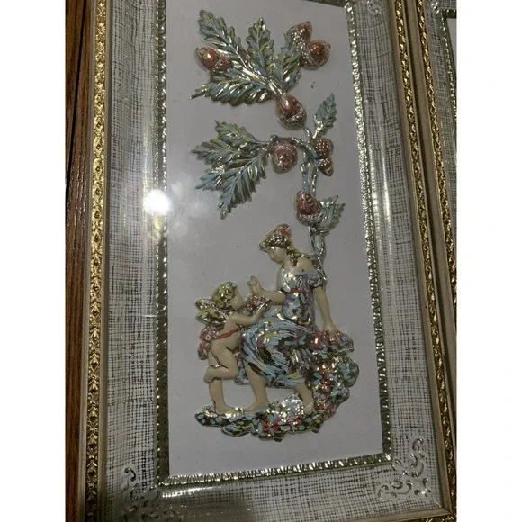 2 Vtg. Mid Century Floral Wall Art Four Seasons METALCRAFT 3D cherub plaques USA - Picture 2 of 6